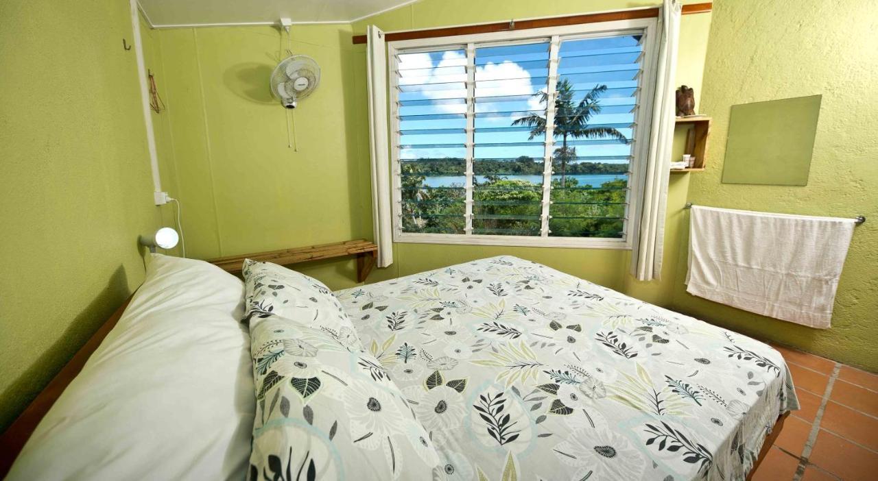 Retreat Seaside Vandrehjem Port Vila Eksteriør billede