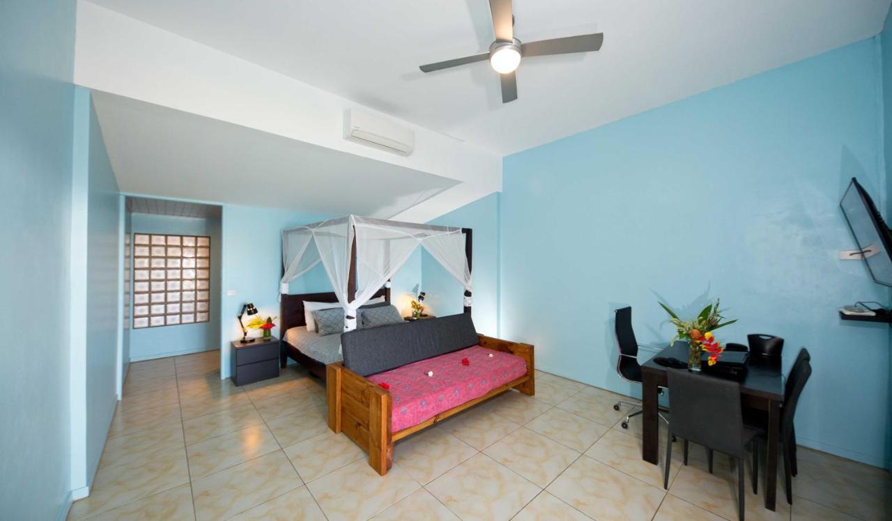 Retreat Seaside Vandrehjem Port Vila Eksteriør billede
